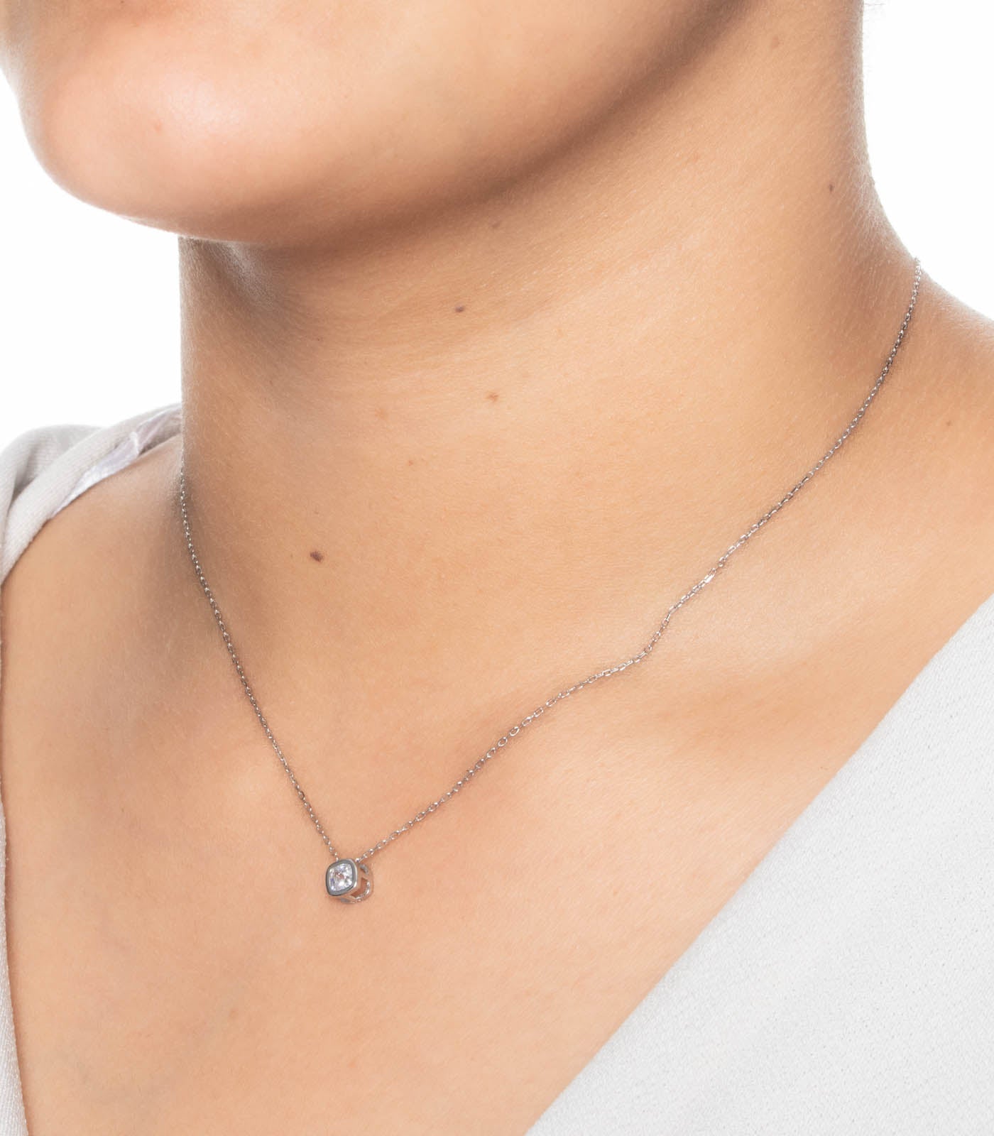 Square Shaped Necklace (Silver)