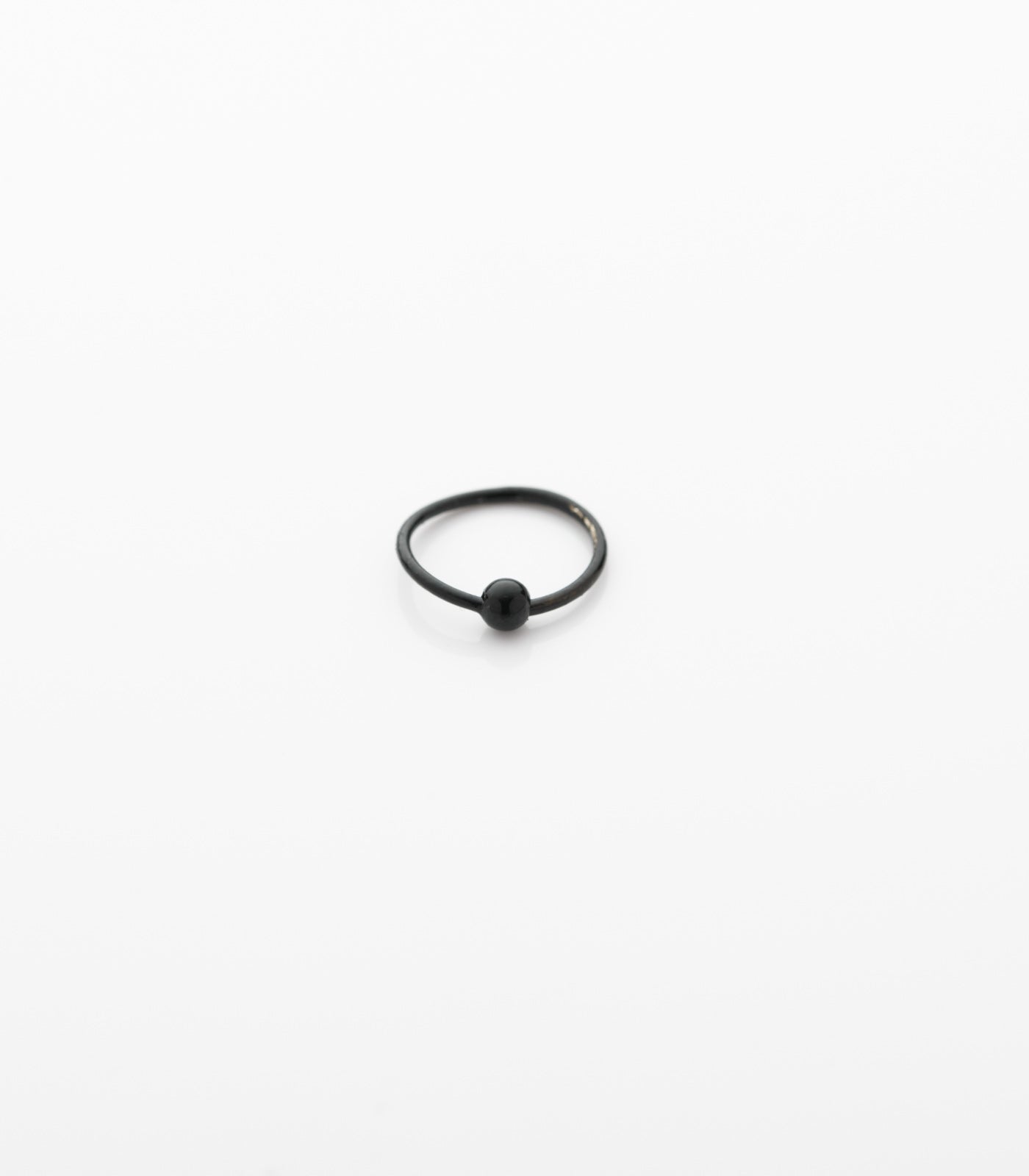 Silver Simple Nose Ring (Black)