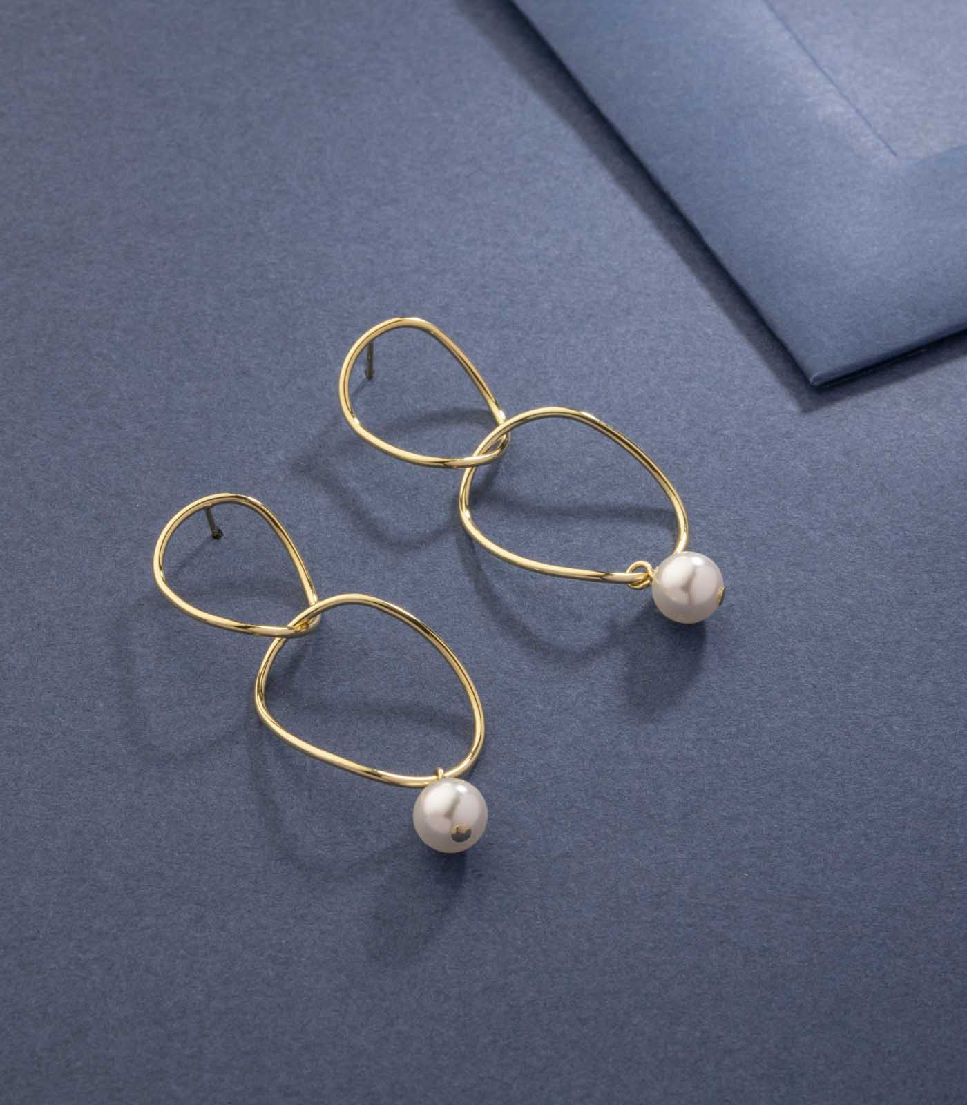 Twin Ring Pearly Earring (Brass)